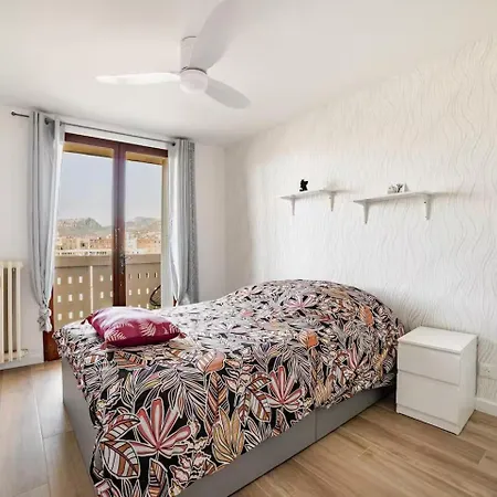 De Gamme Avec Balcon Appartement